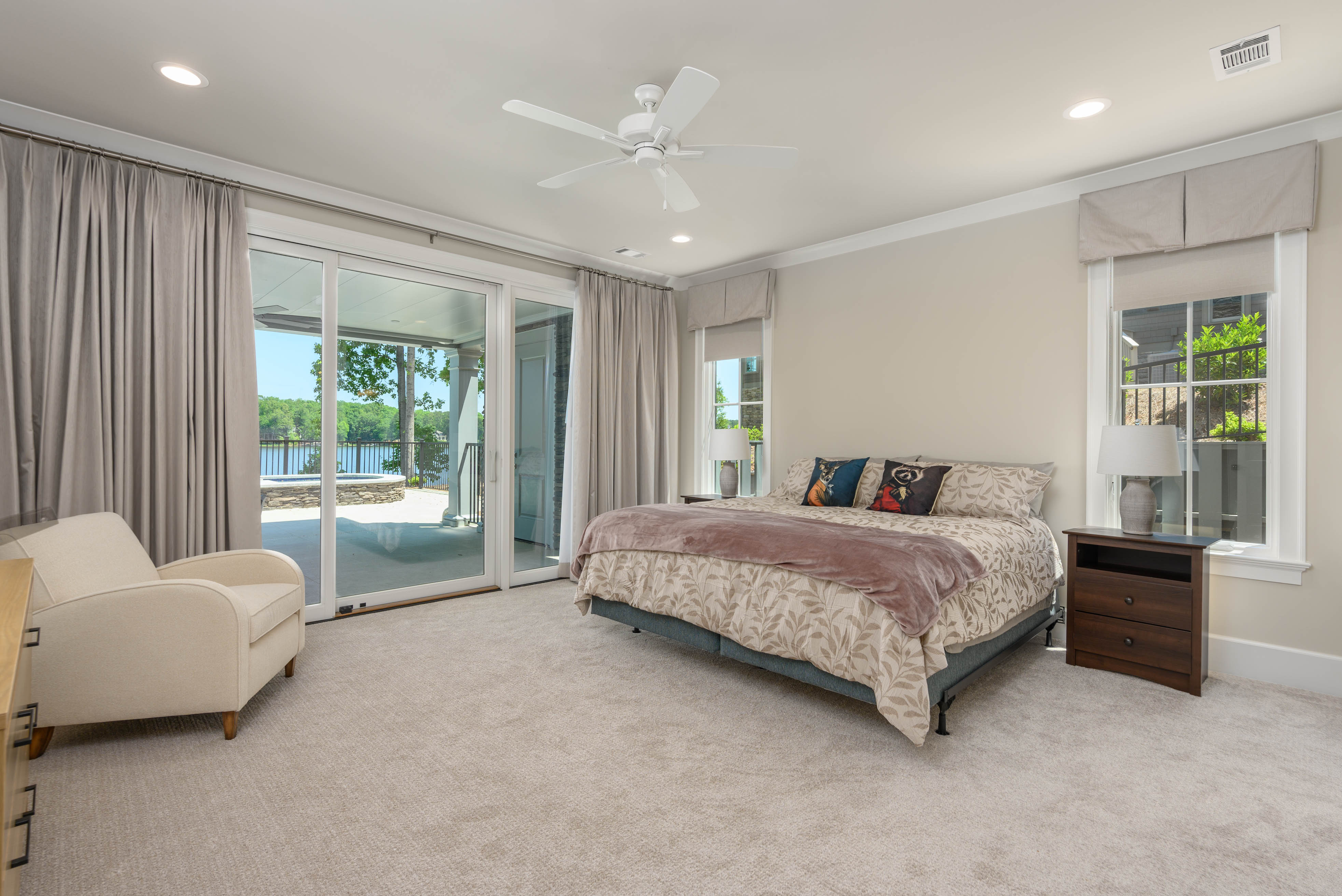 1300 Lake Club Drive image 35